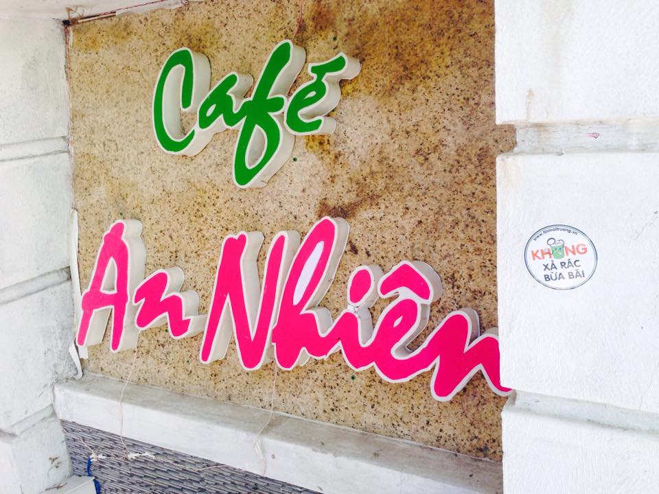 Sticker[-]"Không[-]xả[-]rác[-]bừa[-]bãi"[-]đến[-]Hội[-]An
